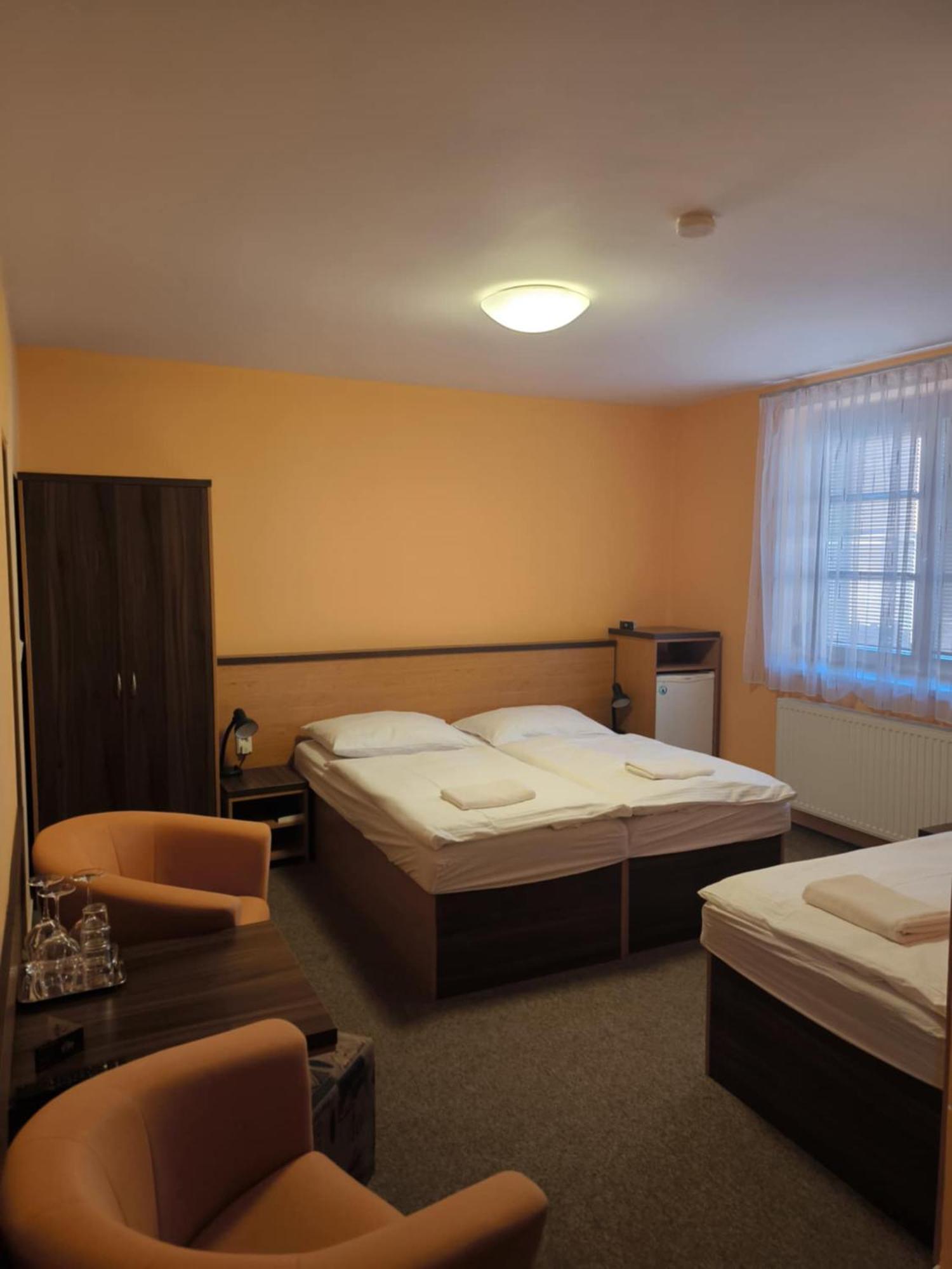 Pension Euro Mikulov Exterior foto