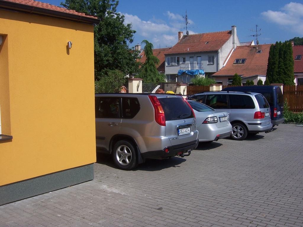 Pension Euro Mikulov Exterior foto
